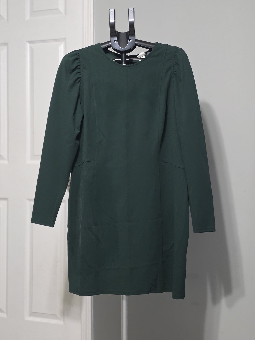 H&M Dark Green Long Sleeve Shift Dress